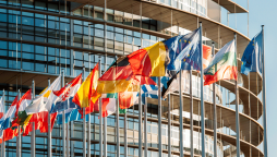 European Union relaxes visa rules for skilled workers