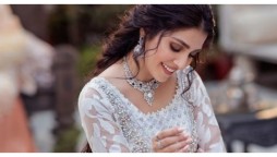 Ayeza Khan Charming Photos In White Dress Go Viral