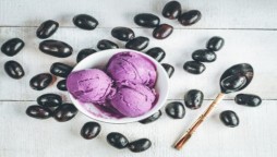 Recipe: In this Jamun season treat yourself with Jamun Ice Cream