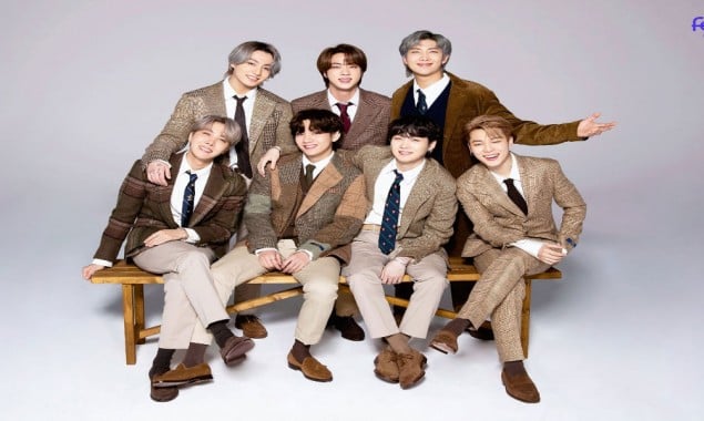 Check out the new iconic BTS festa 2021 “family portrait”