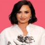 Demi Lovato defies all gender stereotypes as she chops her hair off