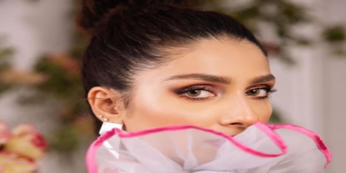 Ayeza khan photoshoot