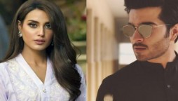 How is Feroze Khan’s attitude towards his wife Alizey?