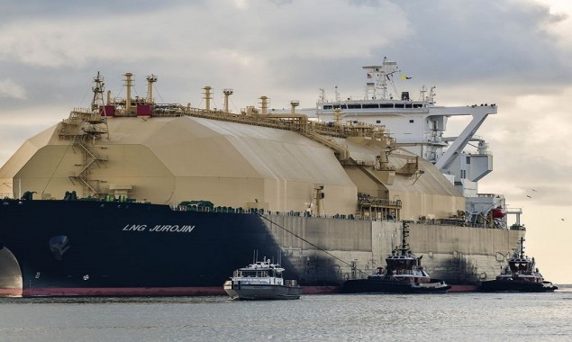 Pakistan LNG Limited will receive one LNG cargo from Vitol Bahrain