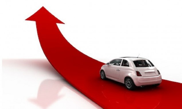 Auto sales surge 215% in May amid ease in Covid restrictions
