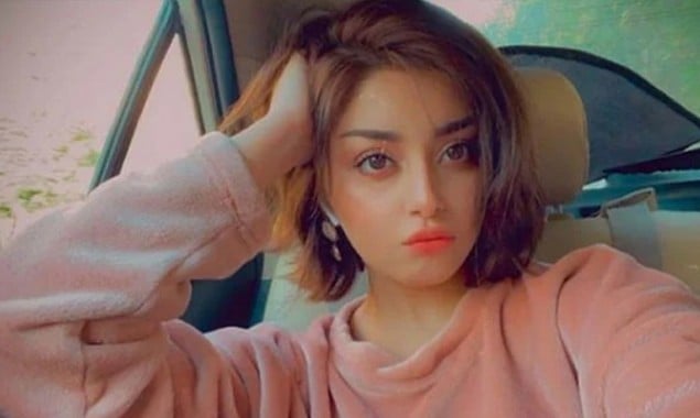 Alizeh Shah Looks Gorgeous in new photos