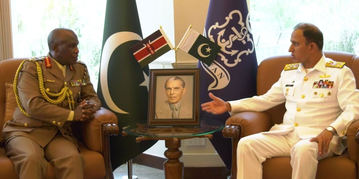 CNS Niazi Meets Chief of Defence Forces Kenya
