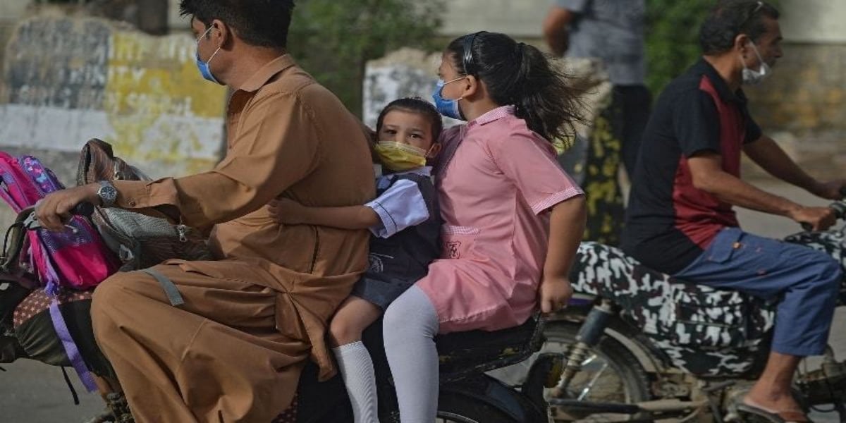 Covid-19 national positivity plummets below 4 percent