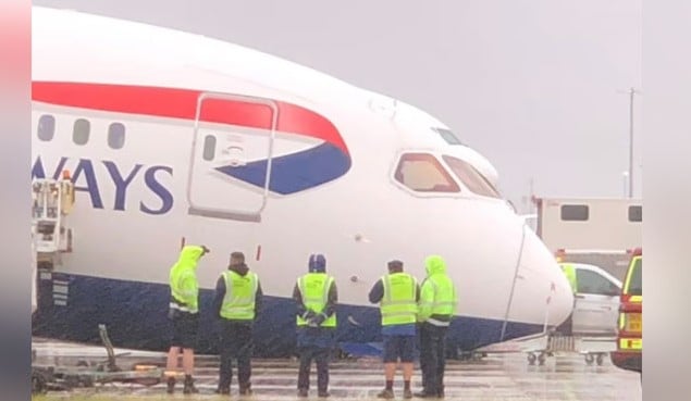 British Airways plane collapse at the Heathrow airport