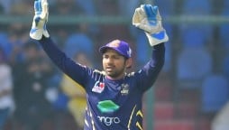 PSL 2021: Sarfaraz Ahmed & 6 others leave for Abu Dhabi via Bahrain