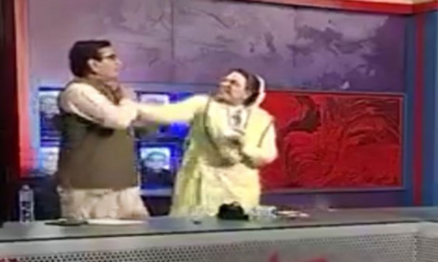 Qadir Mandokhail moves SHC for registration of case against Firdous Ashiq Awan