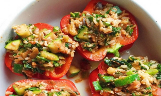 Recipe: Vegan Stuffed Cheesy Bell Peppers