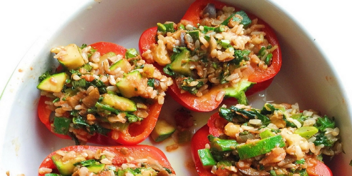 Recipe: Vegan Stuffed Cheesy Bell Peppers