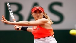 Wimbledon 2021: Alize Cornet beats Bianca Andreescu