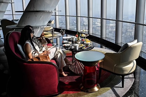 World’s highest hotel is now located in Shanghai.