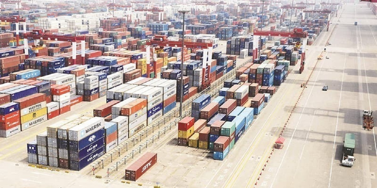 Pakistan’s trade deficit swells 34% to hit $31 billion in FY21