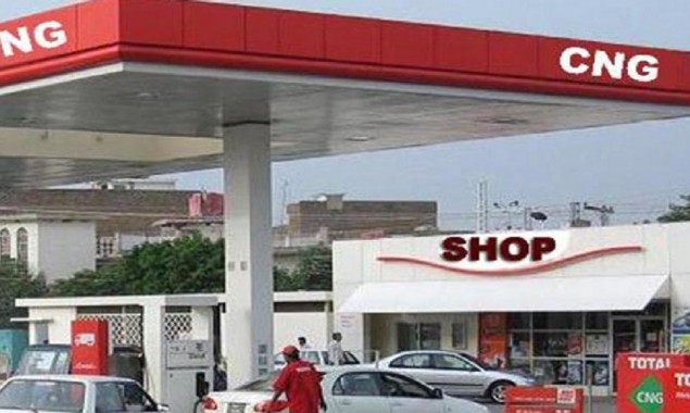 Consumers slam authorities for CNG price hike