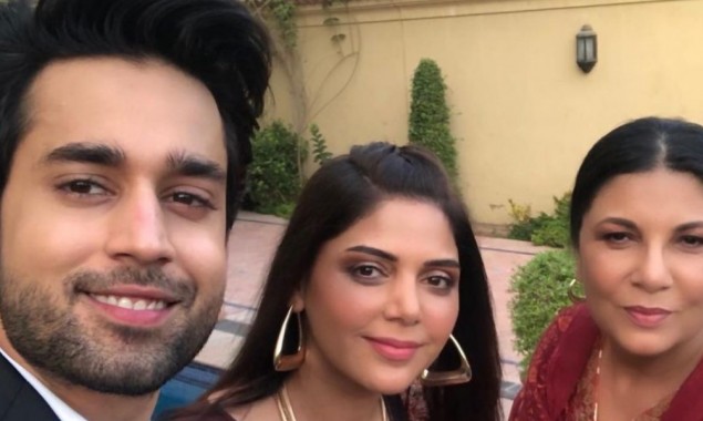 Bilal Abbas Khan is all set to share the screen with Hadiqa Kiani