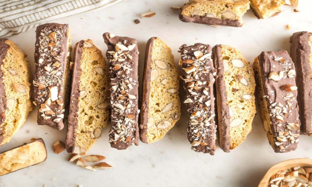 Walnuts Cocoa Biscotti