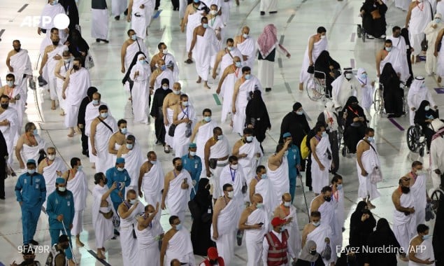 COVID-19 vaccine booster shot mandatory for foreign Umrah pilgrims