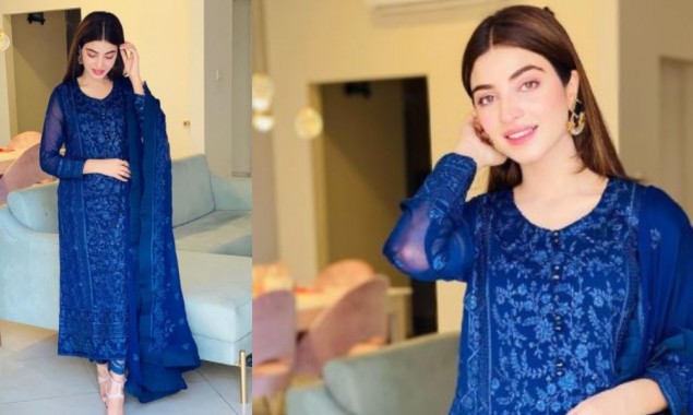 Kinza Hashmi Leaves Fans Gushing over Her Timeless Beauty