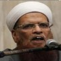 Mufti Taqi Usmani narrowly escapes an assassination attempt
