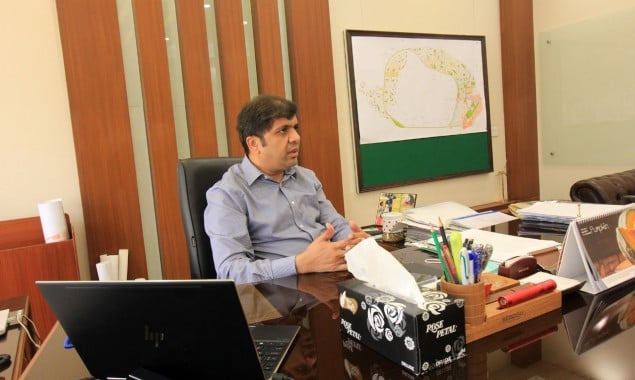 Lack of infrastructure, utilities impeding new housing projects in Karachi: Habib