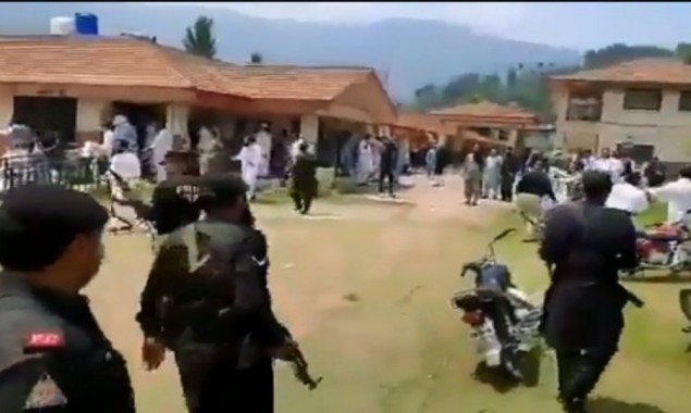 AJK Elections 2021: Attack On Police Party In Dhal Chattian, 5 Personnel Injured