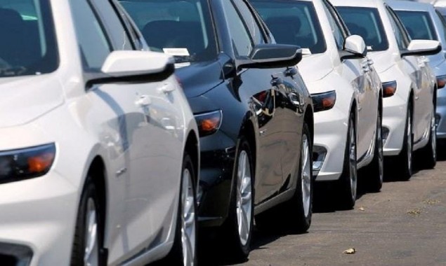 Car sales jump 62% to 181,397 units in FY21