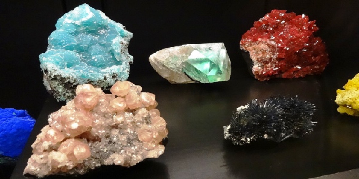 Pakistan can earn $5 billion through exports of precious stones