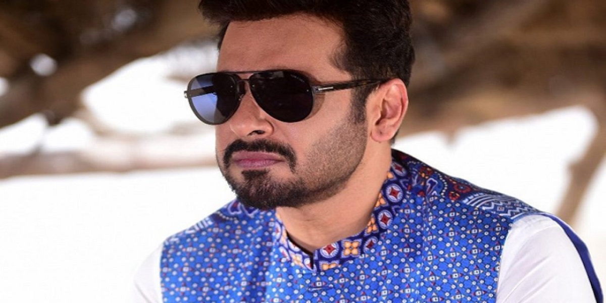 Faysal Qureshi faces criticism for traumatizing his son