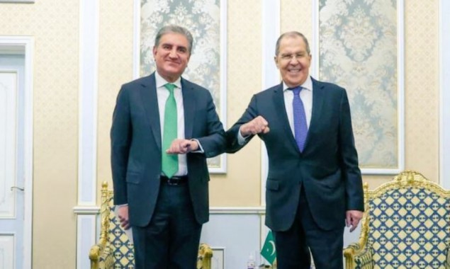 Foreign Minister Qureshi, Russian Counterpart Vow To Solidify Bilateral Ties