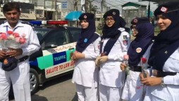 Women traffic police officers deployed in Karachi for the first time