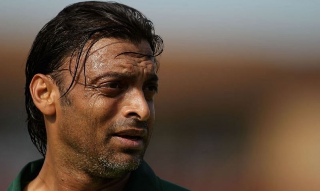 Azhar Ali & Fans Respond To Shoaib Akhtar Heaping Scorn