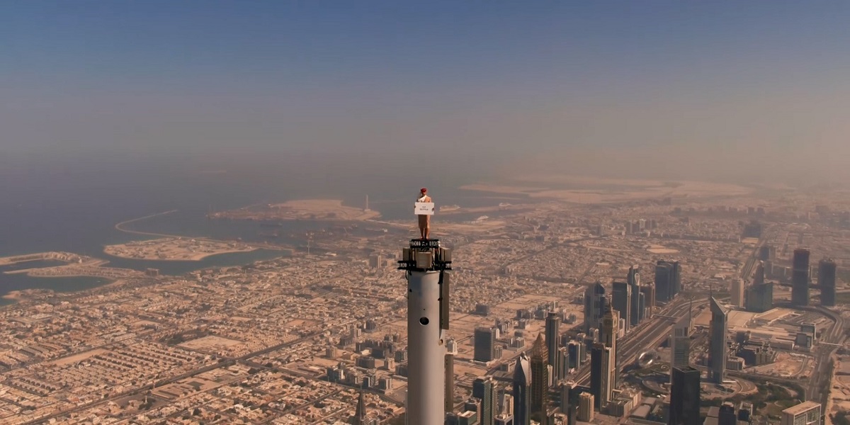 Emirates shoots a new commercial at the top of Burj Khalifa
