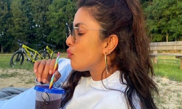 Priyanka Chopra enjoys cold sips in hot summer London, See photo
