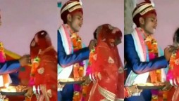 Groom Forcibly Shoves Ladoo Into Bride's Mouth, People Say 'This is Abuse'