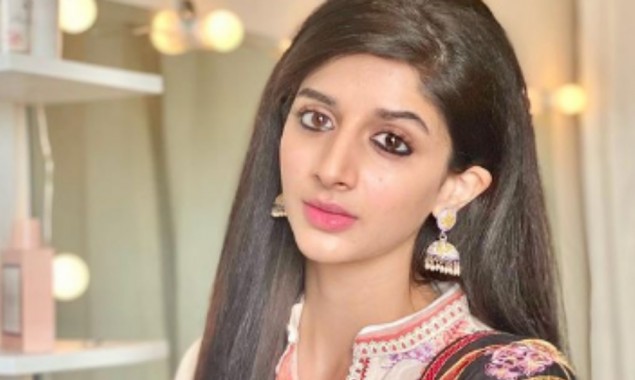 Mawra Hocane looks elegant in eastern attire, see photos