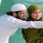 Sana Khan shares new pictures with husband Anas Saiyad