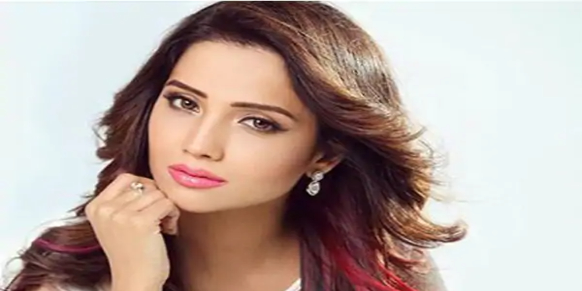 Adaa Khan