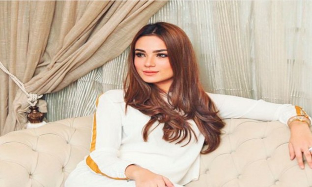Alyzeh Gabol’s shares alluring pictures from Dubai