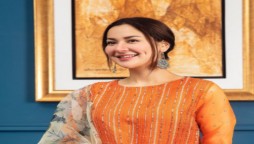 Hania Aamir looks stunning in latest photo