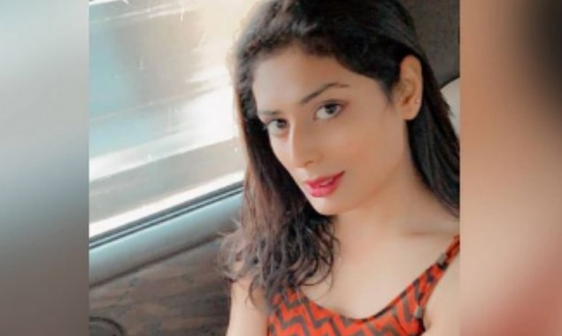 TikTok star Minahil Jack gets mixed reactions on latest exotic photo