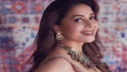 Watch: Madhuri Dixit flaunts her beauty in her recent pictures