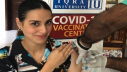 Iqra Aziz receives the covid-19 vaccine jab