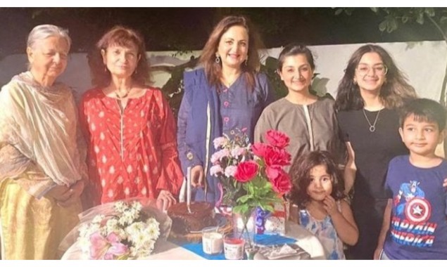 Veteran Actress Laila Zuberi Celebrates Birthday with her family