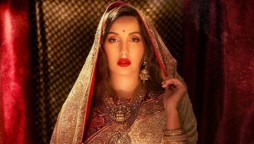 WATCH: Nora Fatehi Looks tempting in Red Saree as she uploaded latest video