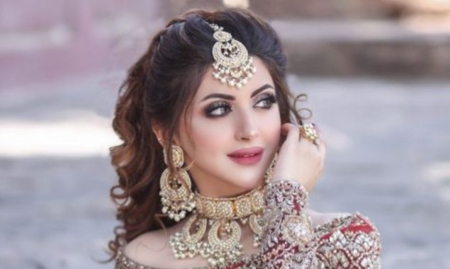 Actress Moomal Khalid enchanting pictures from her latest bridal shoot