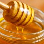 5 surprising ways to use honey for wounds, skin, cough and more