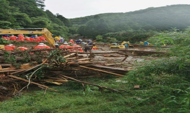 Japan: Torrential rain cause mudslides and floods